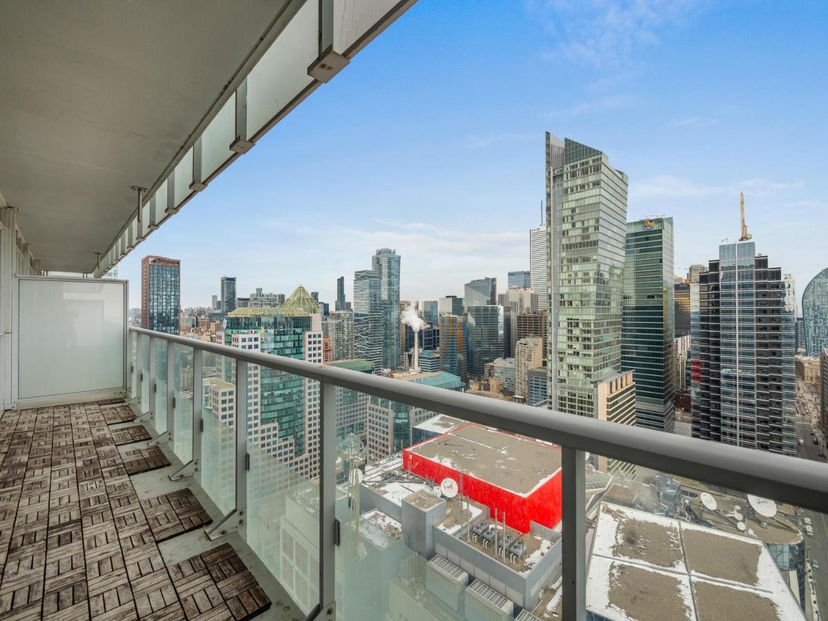 Designer 2Br + Study Condo, Ed - Cn Tower View Toronto Exterior photo